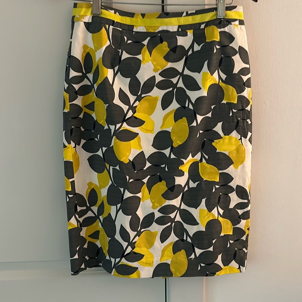 Boden Lemon Pencil Skirt Size 4